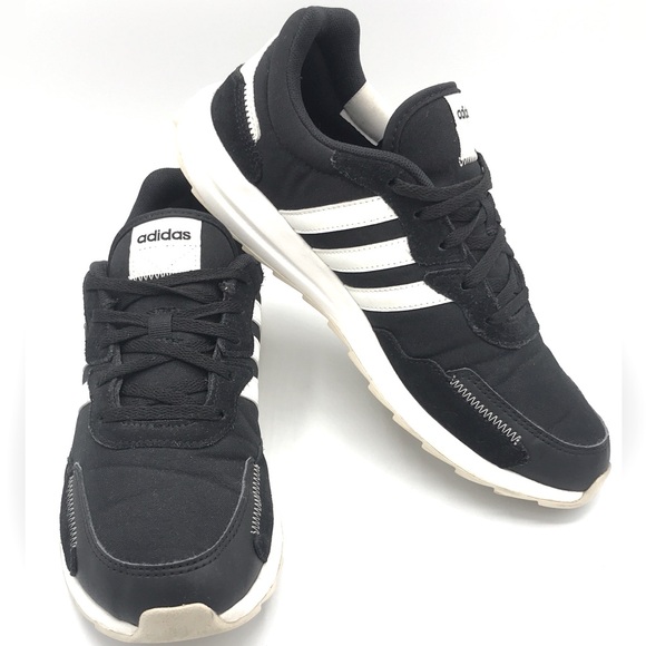 Adidas Retrorun Core - Black - Size 8.5 - Picture 1 of 9